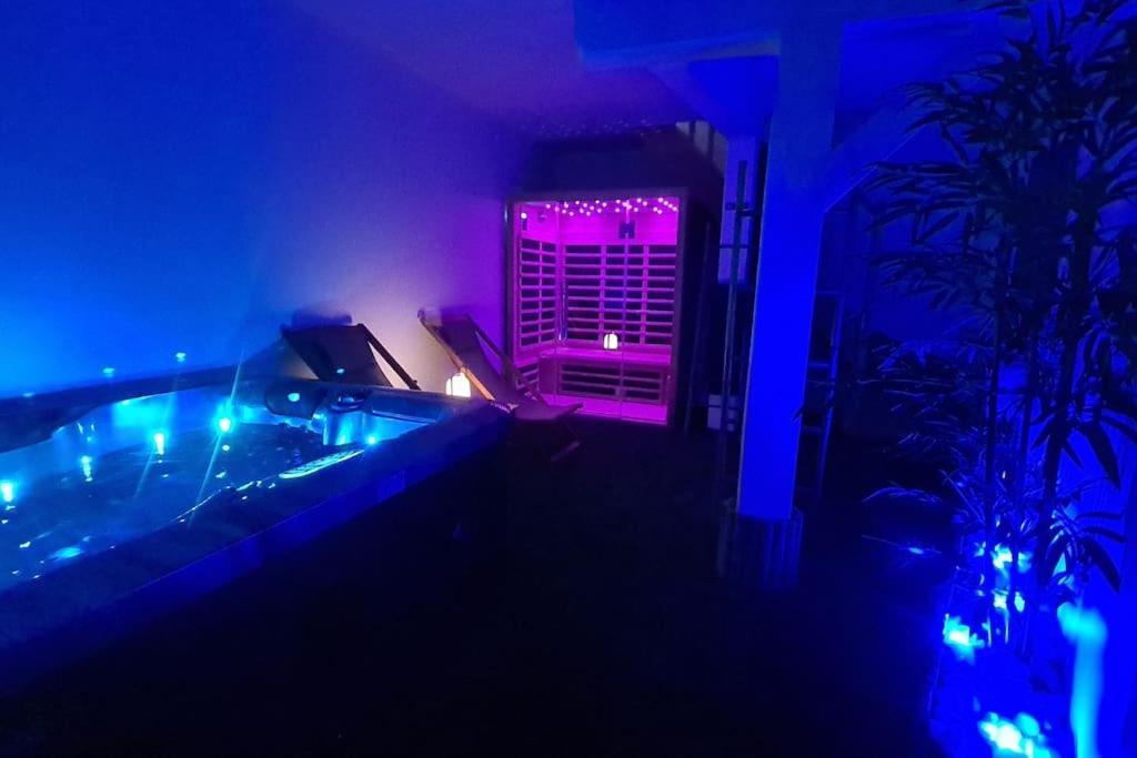 La Casa Cosy Love, Avec Jacuzzi Et Sauna Prives Palau-del-Vidre Exterior foto